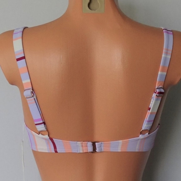 🆕🌿🪷STRIPED BIKINI TOP🌿 - Picture 4 of 4
